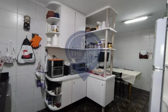 Imagem Luxuoso apartamento à venda na Aclimação, São Paulo-SP: 3 quartos, 1 suíte, 4 salas, 3 banheiros, 1 vaga, 140 m².