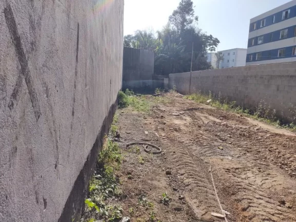 Imagem Terreno à venda, 420 m² por R$ 330.000,00 - Caxangá - Suzano/SP