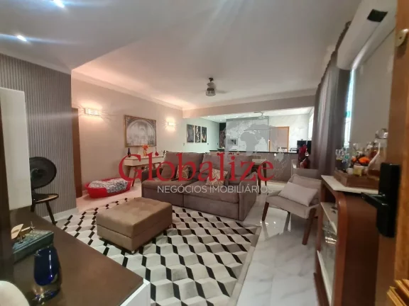 Imagem Casa térrea nova à venda no coração do Gonzaga, próximo da praia por R$.1.350.000,00.