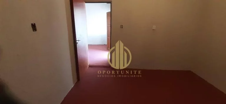 Imagem Casa 3 dormitórios - Salão comercial - Centro - Santa Rosa de Viterbo/SP