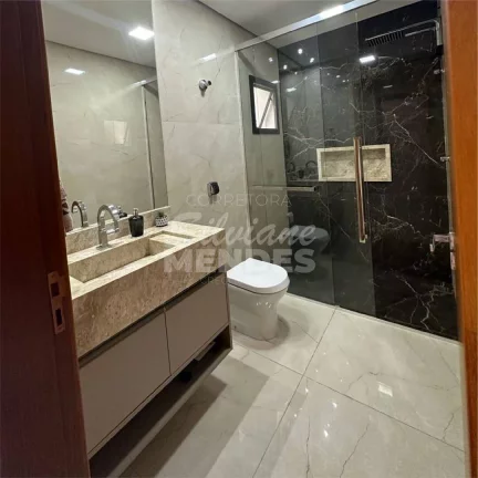 Imagem Casa com piscina aquecida no condomínio Santinon