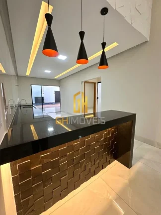 Imagem Casa com 3 quartos no Goiânia Viva, em terreno com 245m² com 156m² de área construída possui:- ...