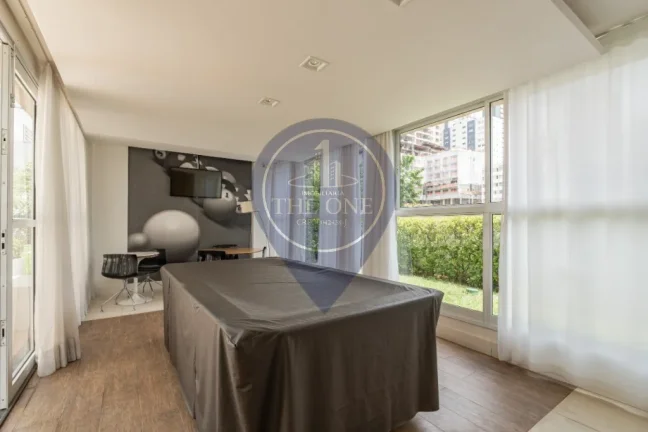 Imagem Studio de luxo à venda no Paraíso: 1 quarto, 2 salas, 2 banheiros, 1 vaga de garagem, 42m² em São Paulo-SP.