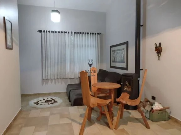 Imagem Esta casa está localizada em uma das melhores regiões de Curitiba, bairro boa vista. O imóvel foi... Imagem Esta casa está localizada em uma das melhores regiões de Curitiba, bairro boa vista. O imóvel foi...