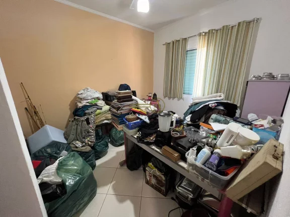 Imagem Sobrado à venda no Centro apenas 150m da praia 4 dormitórios sendo 2 suítes