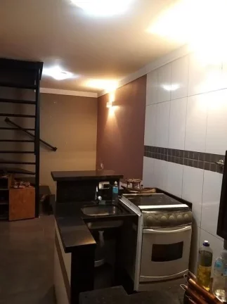 Imagem Casa Usada para Venda em Maringá, Jardim Olímpico, 4 dormitórios, 1 suíte, 2 banheiros, 3 vagas