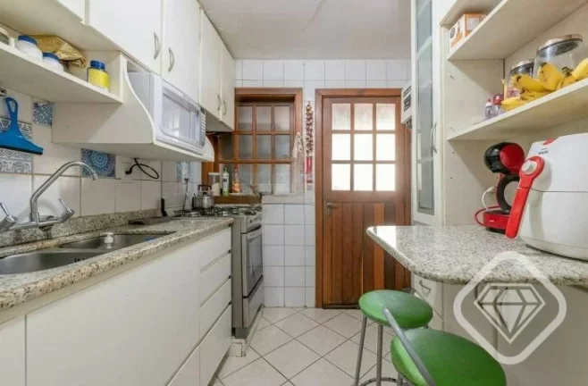 Imagem Espaço, sol e lazer para sua família viver bem!

Linda casa em condomínio, localizada no Green Hi...