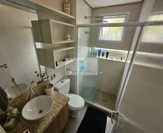 Imagem Apartamento à venda em Rio de Janeiro-RJ, bairro Camorim: 2 quartos, 1 suíte, 1 sala, 2 banheiros, 1 vaga,110.72². Venha conferir!