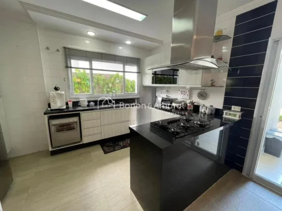 Imagem Linda casa assobrada à venda no Swiss Park em Campinas - SP.

Sobrado à venda em condomínio com S...