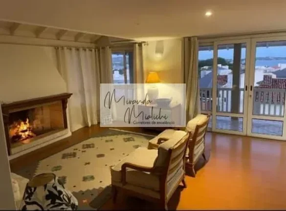 Imagem Bela casa de alto padrão no Saulo Ramos na lagoa da conceição