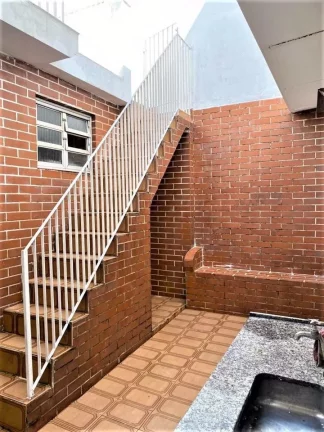 Imagem Sobrado à venda de 130m² com 3 dorms, quintal com edícula, 1 vaga de garagem no Brooklin , próximo da Av Bandeirantes