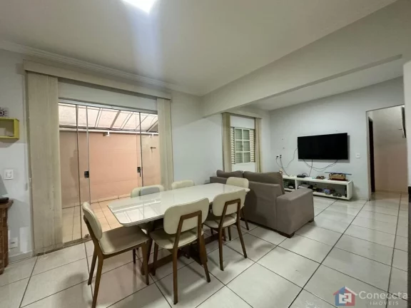 Imagem Casa à Venda no Bairro Cidade Jardim, Patos de Minas – Conforto, Espaço e Excelente Localização!