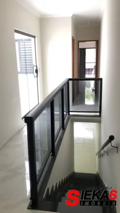 Imagem Imperdível oportunidade! Casa à venda na Penha de França, São Paulo-SP: 3 quartos, 1 suíte, 2 salas, 4 banheiros, 4 vagas de garagem, 180m².