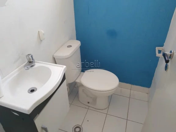 Imagem Sala comercial com 30 metros quadrados, 1 banheiro, 1 copa, vista panorâmica, 1 vaga de garagem rot...