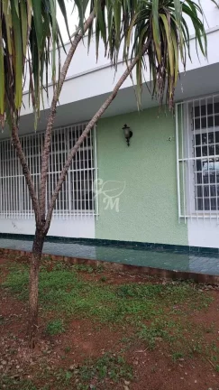 Imagem Casa em área Residencial e Comercial - 340m²