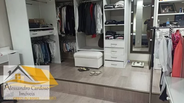 Imagem Vendo casa de alto padrão com piscina e sauna no Centro de Friburgo