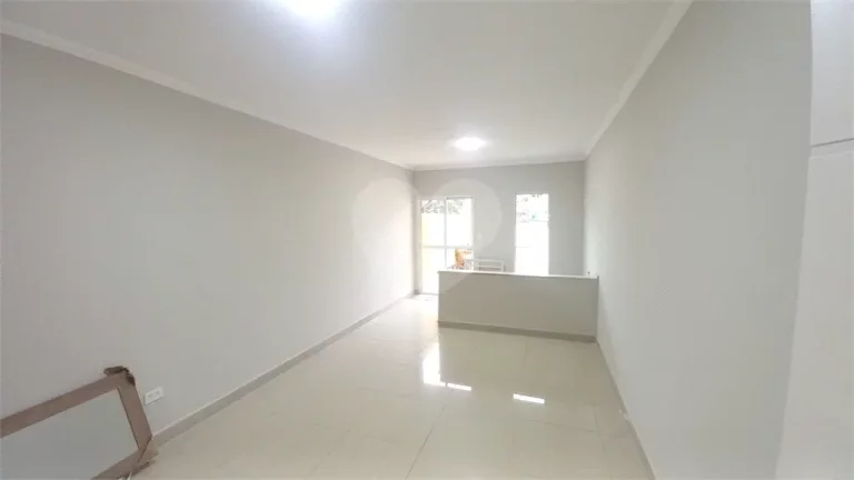 Imagem Sobrado à venda com 3 quartos, sendo 2 suítes, em Vila São Francisco, São Paulo - SP