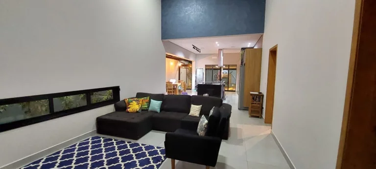 Imagem Viva o Sonho em uma Casa Exclusiva no Condomínio Esplanada, Tatuí - SP por R$1.450.000