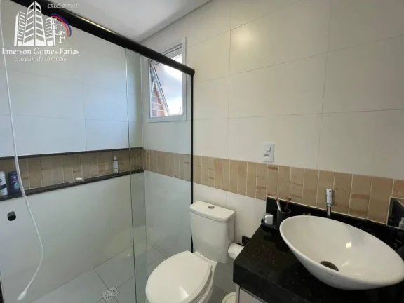 Imagem Excelente apartamento de 2 dormitorios e 2 vagas de garegem, localizado no Forte