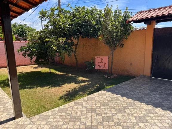 Imagem Casa ampla e conservada - 4 quartos/2 suítes.