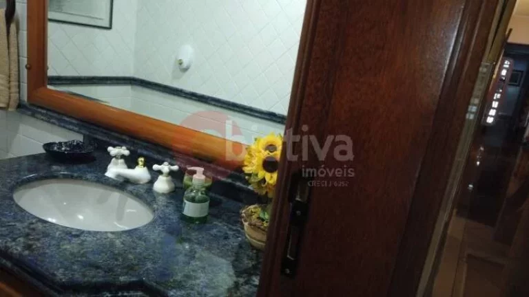 Imagem Apartamento com 4 dormitórios à venda, 464 m² por R$ 4.500.000,00 - Centro - Cabo Frio/RJ