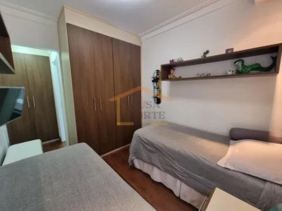 Imagem Apartamento com 104m², dispõe de 3 dormitórios, sendo 2 suítes, sala estar, sala jantar, sacada,...