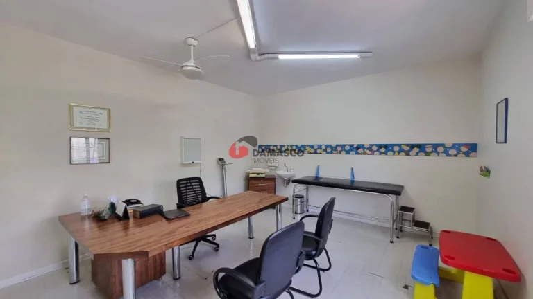 Imagem Sobrado à venda, Olímpico