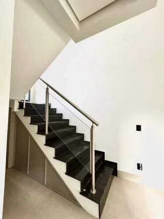 Imagem SOBRADO ( 3 SUÍTES E PISCINA ) IMPECÁVEL - RESIDENCIAL TERRAS DA ESTÂNCIA - PAULÍNIA