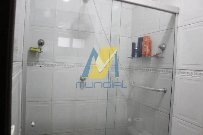 Imagem Sobrado amplo, seguro e completo para quem busca conforto definitivo em S.A