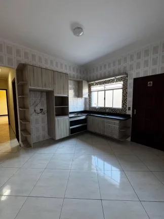 Imagem Casa Pronta para Morar com dois dormitórios em Guilhermina, Praia Grande