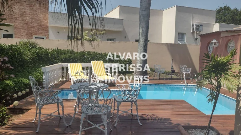 Imagem Casa ampla com 800 m2 5 suítes à venda com 800 m2 no Condomínio Campos de Santo Antônio I em Itu SP estuda permuta por apartamentos em Itu SP