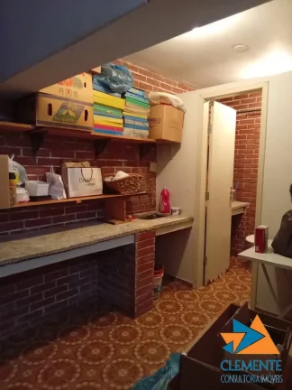 Imagem Casa com 6 quartos no Sion próximo da praça Nova York