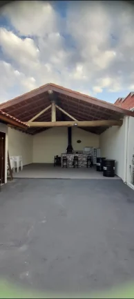Imagem SEU LAZER COMPLETO: CHÁCARA COM PISCINA E ESTRUTURA PARA SOBRADO!