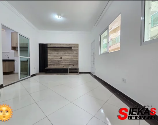 Imagem Casa de locação em São Paulo-SP, Vila Mazzei: 3 quartos, 1 suíte, 1 sala, 2 banheiros, 1 vaga de garagem, 120m². Venha conferir!