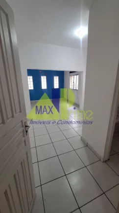 Imagem Sala Comercial para Locação na Vila Esperança, São Paulo-SP: 1 Sala, 1 Banheiro, 30m², Próximo ao Metrô e à Av. Amador Bueno da Veiga.
