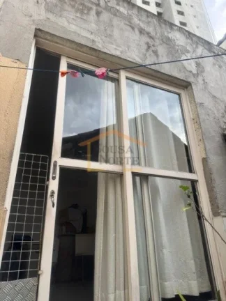 Imagem Sobrado com 2 dormitórios, sendo 1 suíte, sala, banheiros, copa, cozinha, lavanderia, terraço, qu...