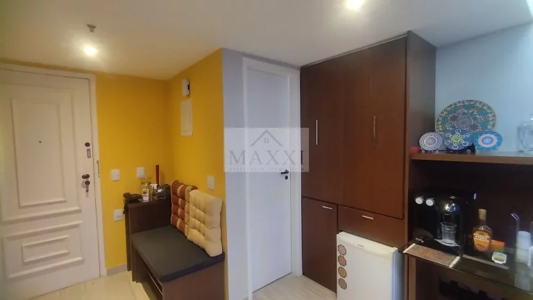 Imagem Sala Comercial Reformada – Centro Empresarial Leonardo da Vinci – Rua Haddock Lobo, 356 – Tijuca, Rio de Janeiro