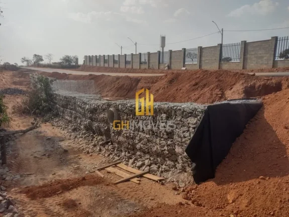 Imagem TE0097

Lote a venda em CondomÃ­nio Villa Toscana - Senador Canedo GO

- Com 1001,67mÂ²;
- LocalizaÃ...