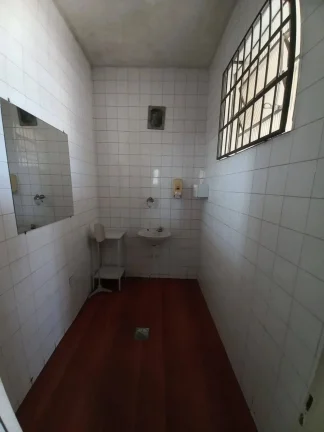 Imagem Loja Comercial para Aluguel no Centro de Barbacena/MG – 264m2