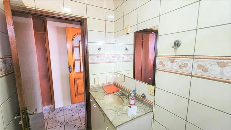 Imagem Casa a Venda no bairro Vila Tibério - Ribeirão Preto, SP