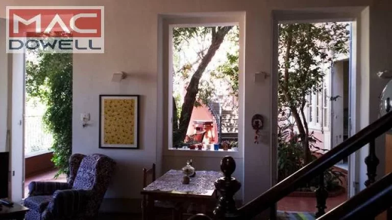 Imagem Casa colonial de 422 m² / 9 Quartos - VENDA - Santa Teresa/RJ