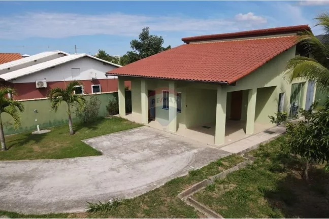 Imagem Casa em condomínio fechado,dois dormitórios e suíte.