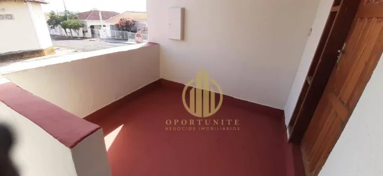 Casa 3 dormitórios - Salão comercial - Centro - Santa Rosa de Viterbo/SP