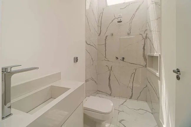 Imagem Casa de condomínio à venda em Itu, Jardim Villas do Golf, com 4 quartos, 331m2