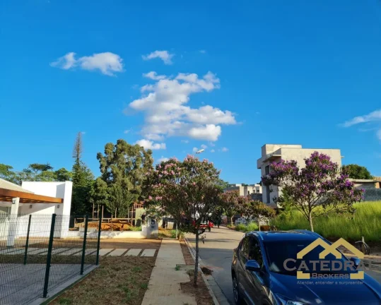 Imagem Terreno em condomínio fechado no Bairro do Medeiros em meio à natureza, venha conferir e se encantar !