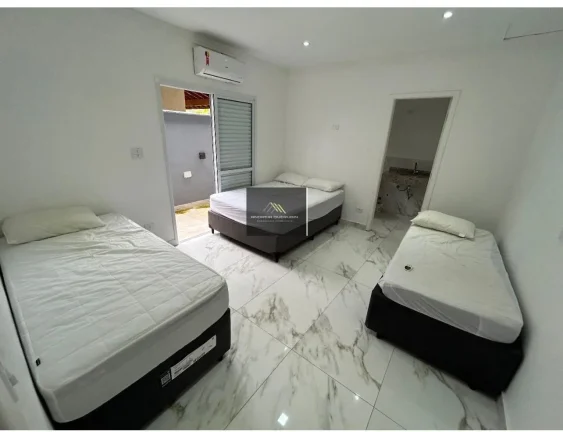 Imagem Casa em Condomínio para Venda em Ubatuba / SP no bairro Horto Florestal