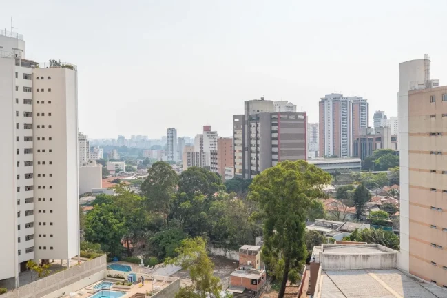 Imagem Apartamento 138M², 3Q, 2 Banheiros, 2 Vagas, Varanda, Espaço Gourmet, Gerador, Depósito, Despensa, Copa, Dependência de Funcionário, Portaria 24h.