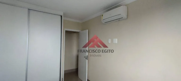 Imagem Apartamento com varanda sala quarto no centro todo montado e com porteira fechada,vaga de garagem na escritu