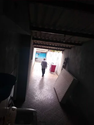 Imagem Casa Térrea 300 m² com 1 a 2 Quartos 1 Banheiro 1 a 5 Vagas!