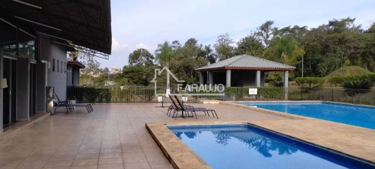 TERRENO À VENDA NO CONDOMÍNIO EM CONDOMINIO FECHADO EM ARAÇOIABA DE SERRA-SP.
